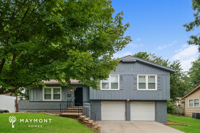 Building Photo - 7919 Hedges Ave