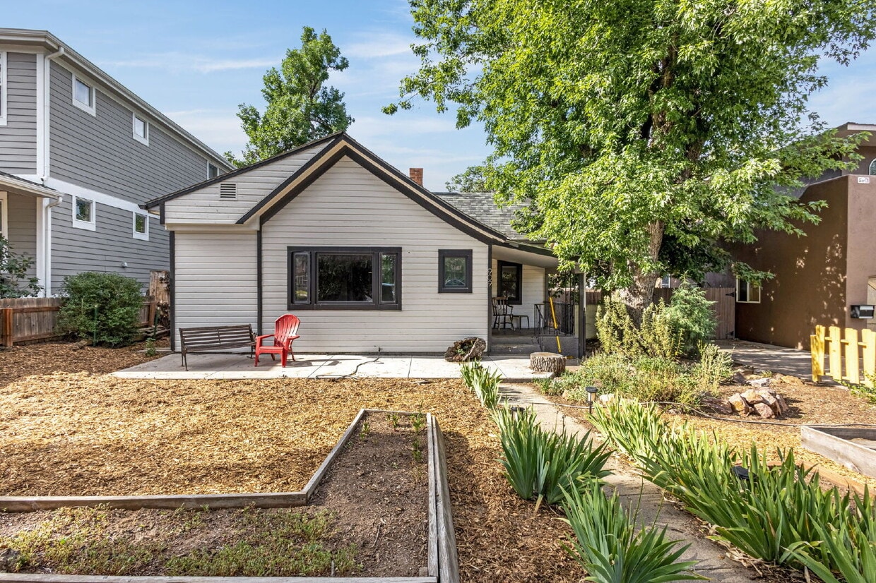 Foto principal - 909 E Cimarron St