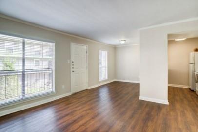 Building Photo - 7315 Brompton St