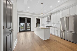 Building Photo - 1307 Riggs St NW