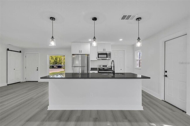 Foto del edificio - 920 Lockhart St