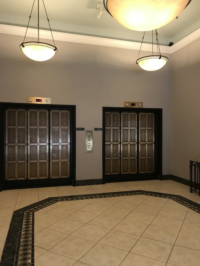 Building Photo - Midland Lofts 609