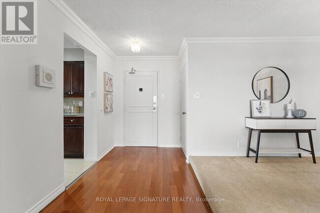 Building Photo - 65-PH65 Huntingdale Blvd