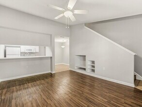 Building Photo - 2738 W Tharpe St