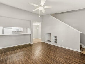 Building Photo - 2738 W Tharpe St