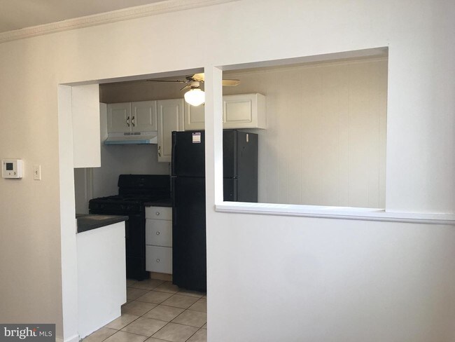 Foto del edificio - 7220 Rutland St