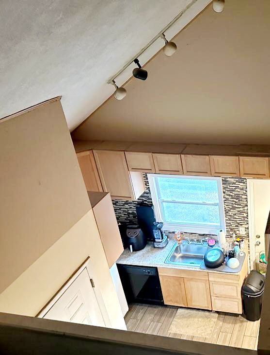 Building Photo - 5602 Ashley Oaks Dr