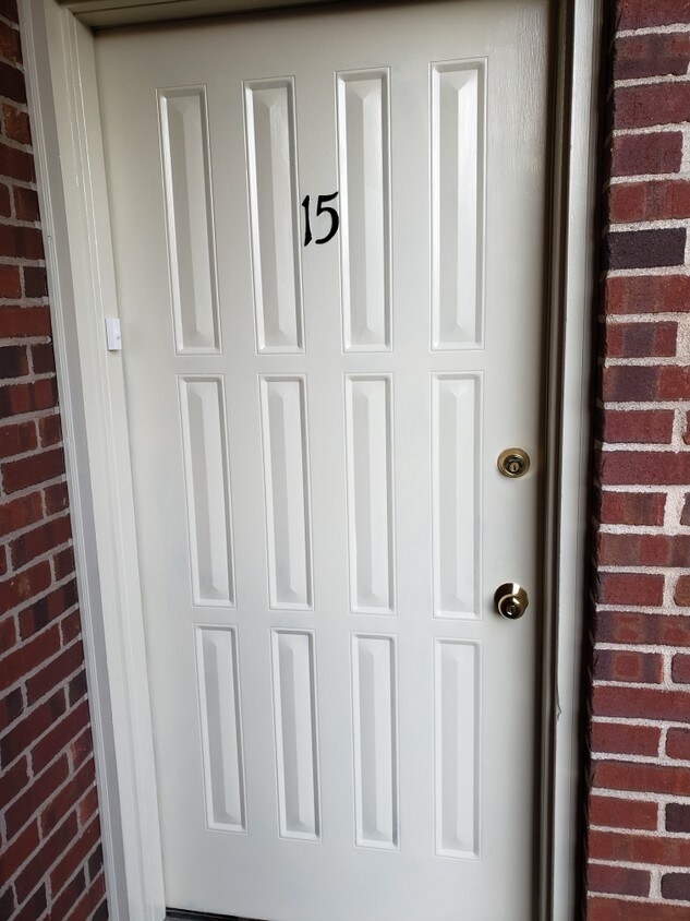 Foto principal - 295 Redstone Hill Rd
