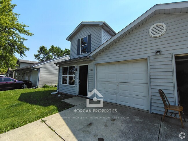 Building Photo - 1726 Greenwood Dr