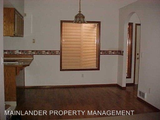 Building Photo - 7651 SW Wimbledon Cir N