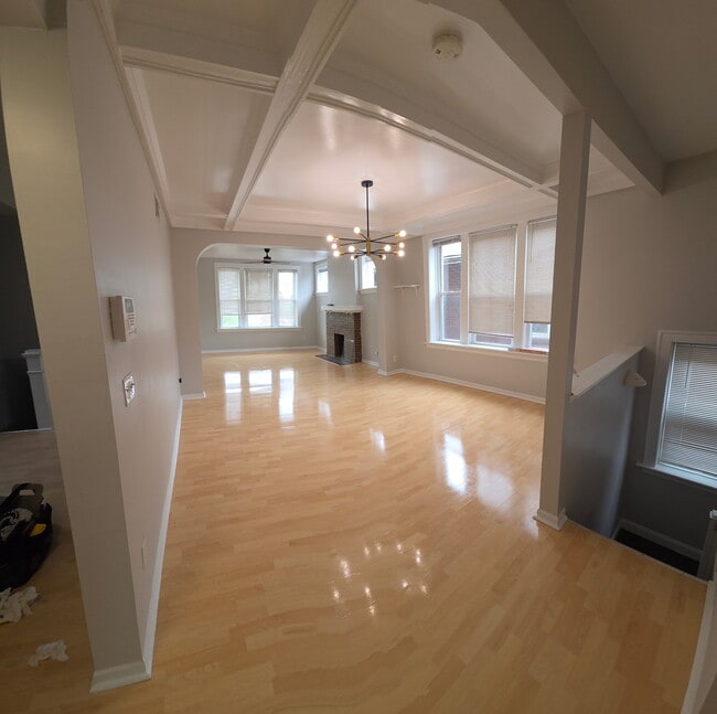 Foto del edificio - 5617 S Kingshighway Blvd