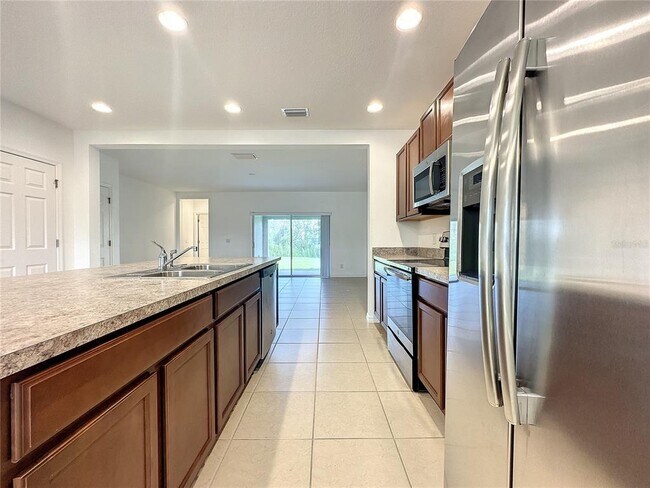 Building Photo - 271 Annabelle Way