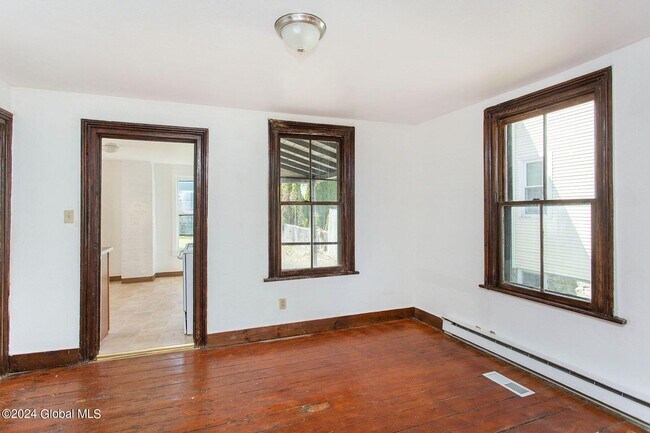 Building Photo - 55 S Franklin St