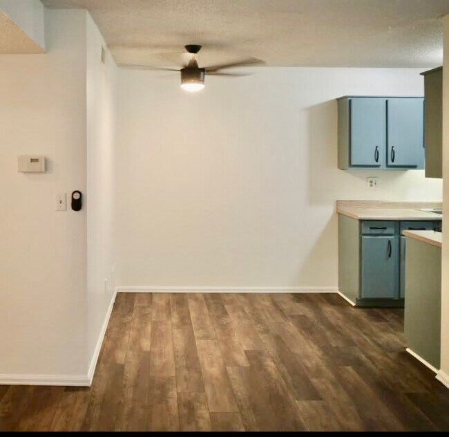 Foto del edificio - 3250 Oneal Cir