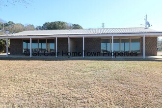 Building Photo - 2375 Fraim Dr