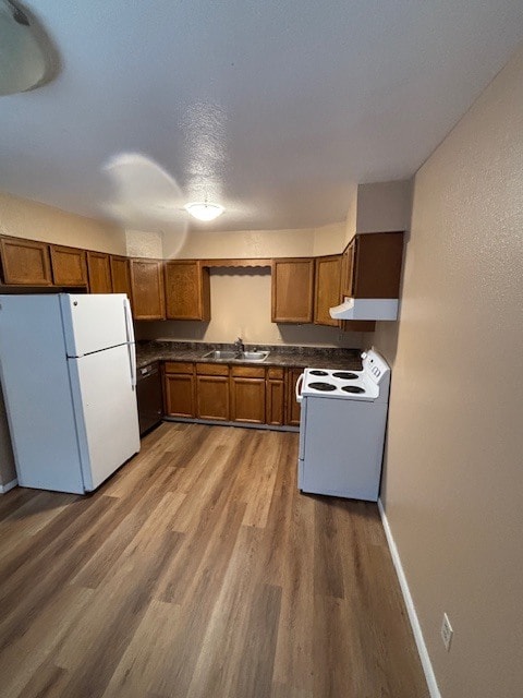 Building Photo - 204 Peach