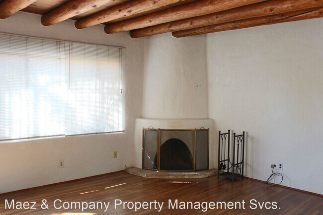 Foto del edificio - 2 br, 1 bath House - 1428 Santa Cruz