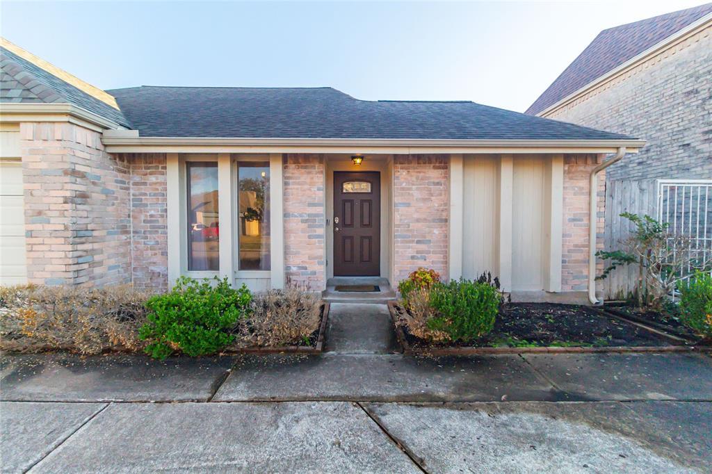 Foto principal - 11835 Oak Meadow Dr