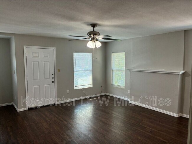 Foto del edificio - 2735 Purington Ave