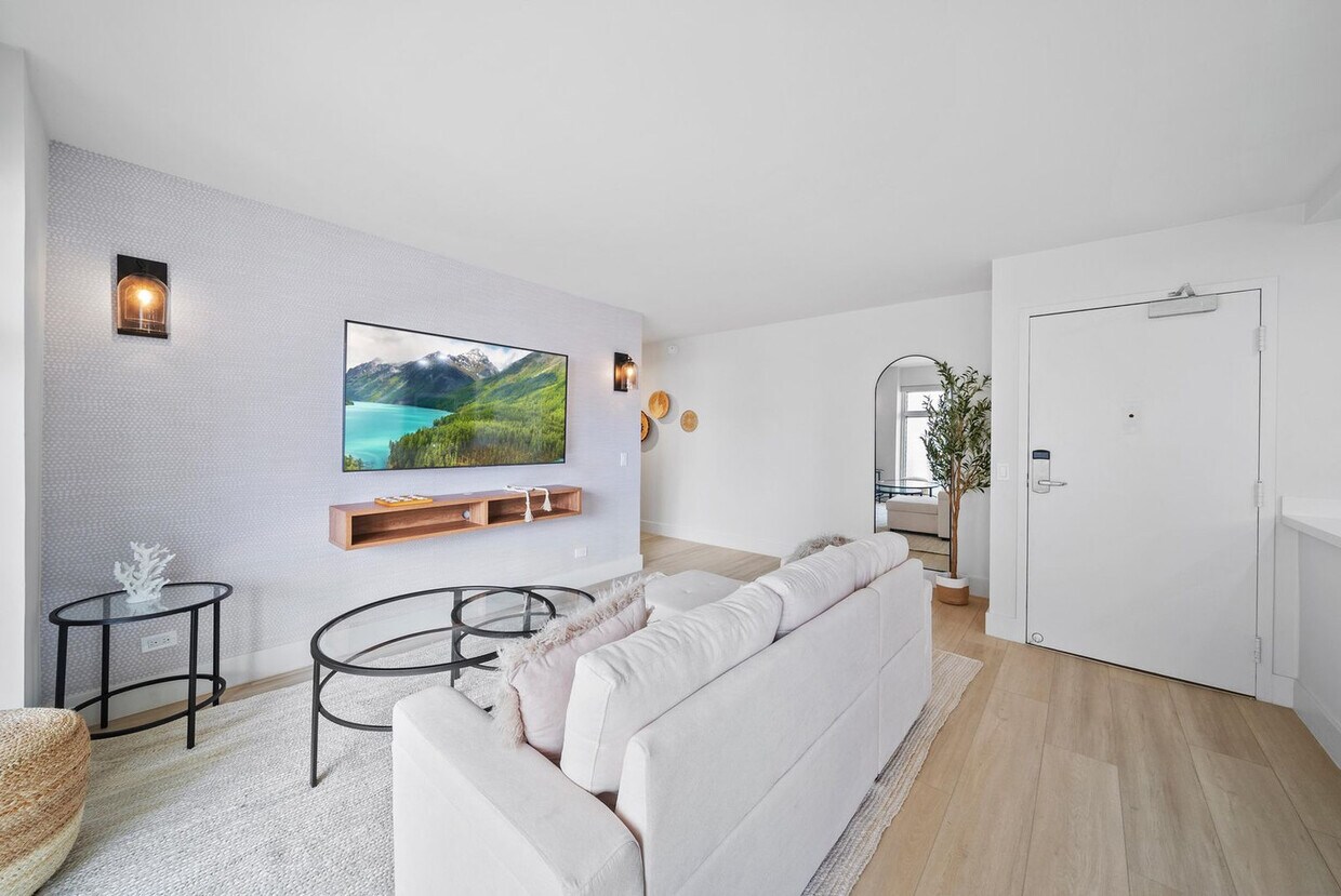 Foto principal - 2464 Prince Edward St