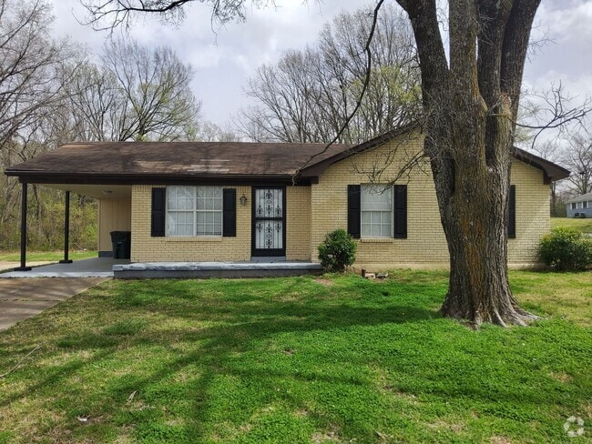 Building Photo - Welcome to 4294 Tonawanda!