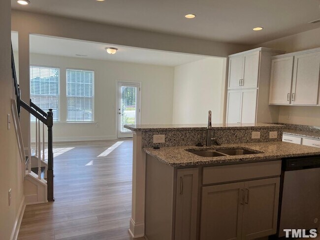 Foto del edificio - 3005 Cypress Lagoon Ct
