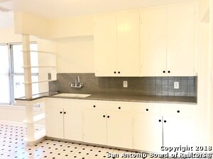 Building Photo - 210 Laddie Pl