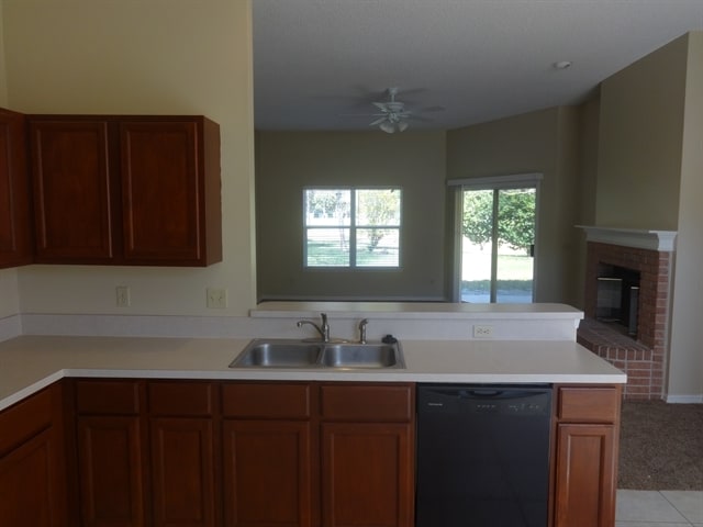 Foto del edificio - 845 Brookstone Ct