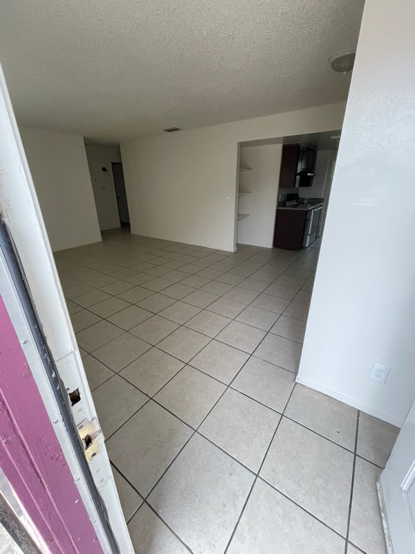 Building Photo - 429 S Backer Ave