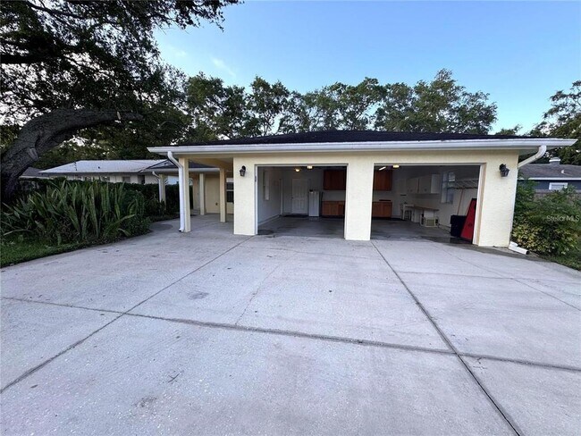 Foto del edificio - 1020 2nd Ave NW