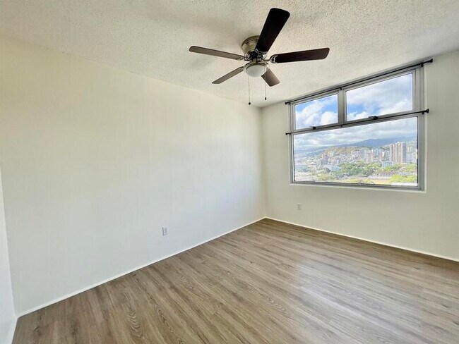Foto del edificio - 1133 Waimanu St