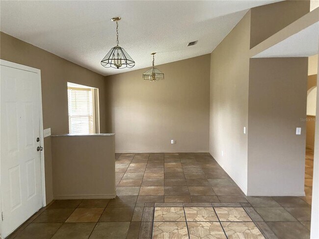Building Photo - 1730 Sumatra Ave