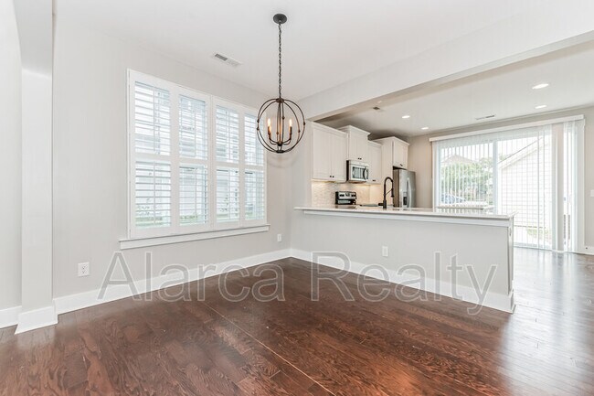 Foto del edificio - 3246 Moss Ln