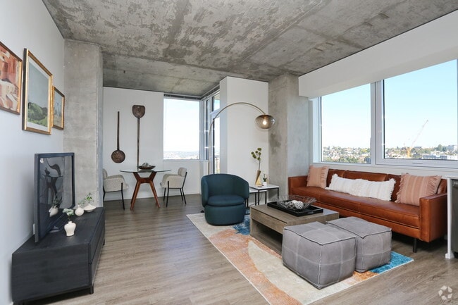 Interior Photo - The Danforth