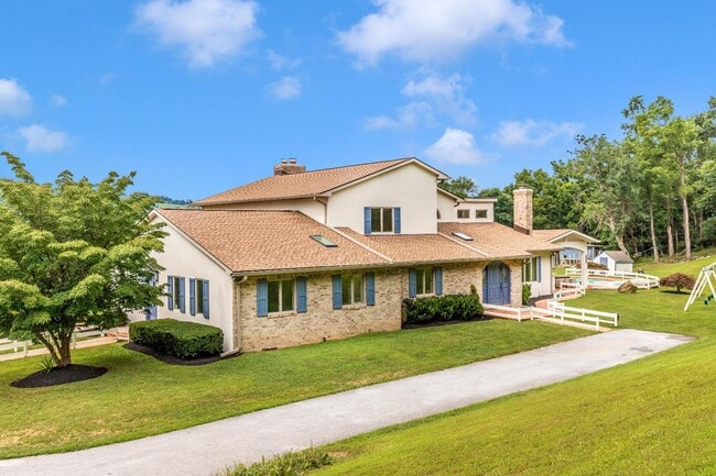 Foto del edificio - 10011 Baltimore National Pike