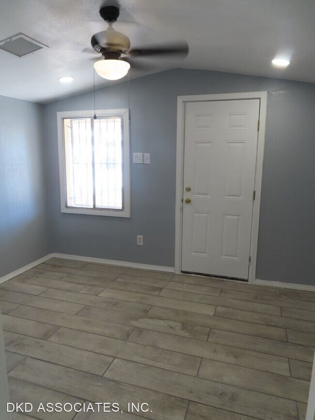 Foto del edificio - 2 br, 1 bath House - 4009 PIERCE UNIT 2