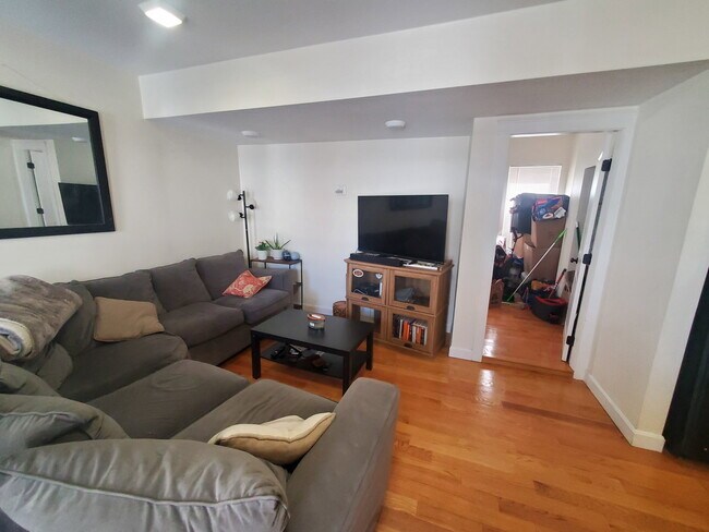 Foto del edificio - 21 Weitz St