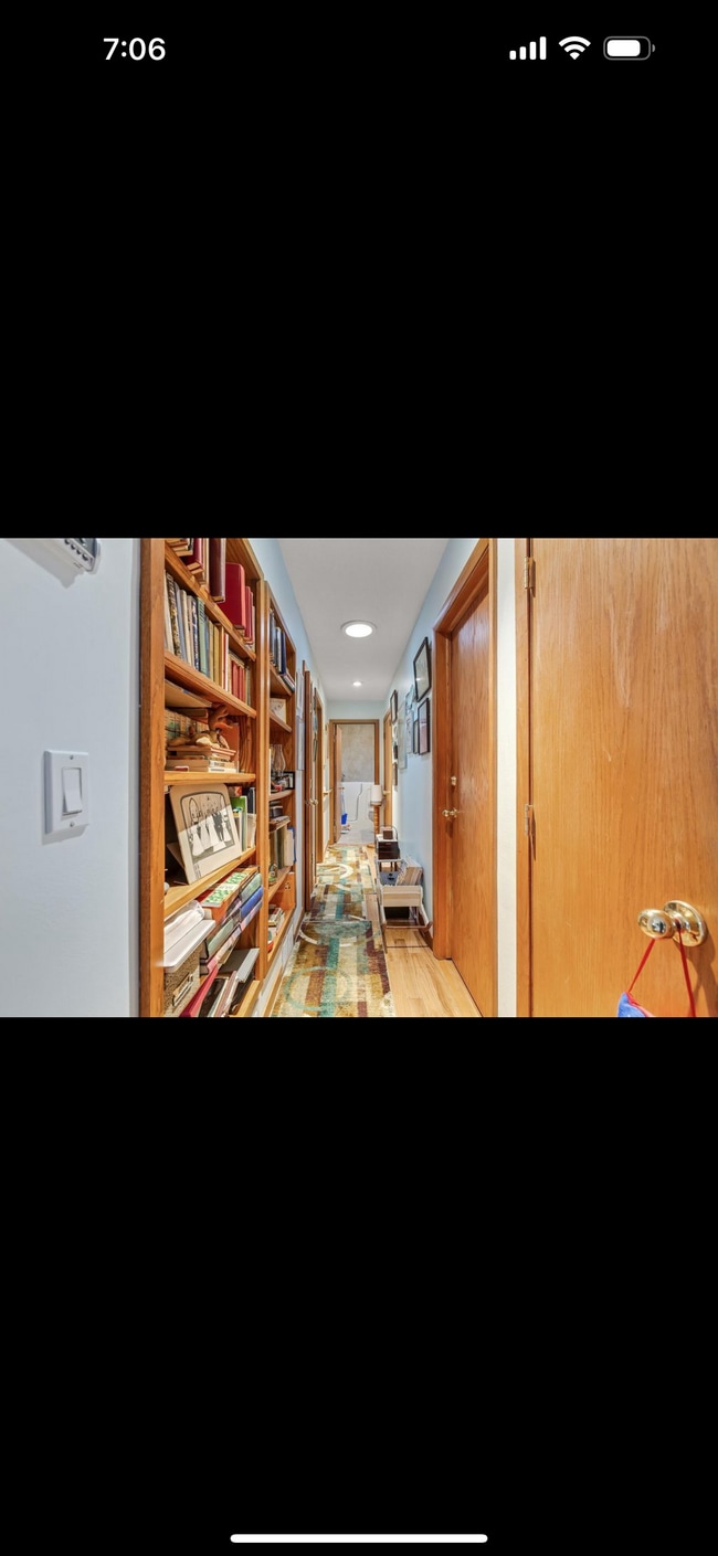 Building Photo - 5055 Jackson St NE