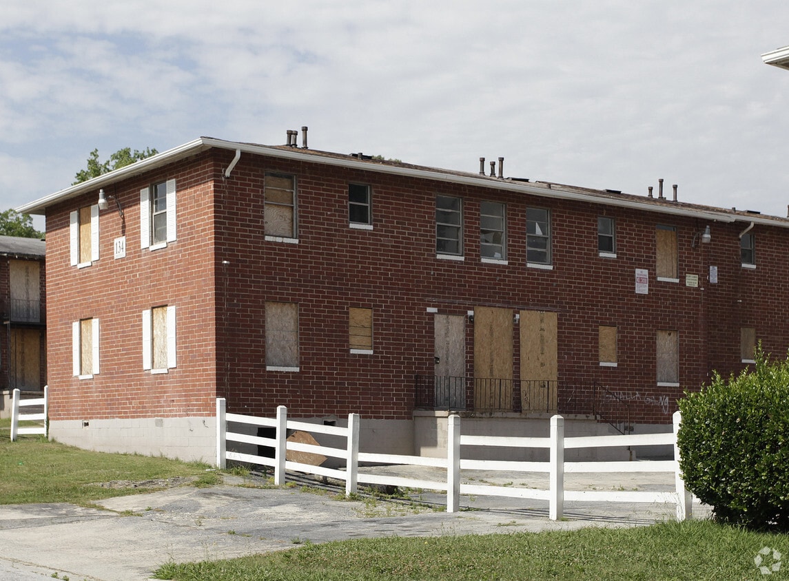 Building Photo - 134 Wadley St