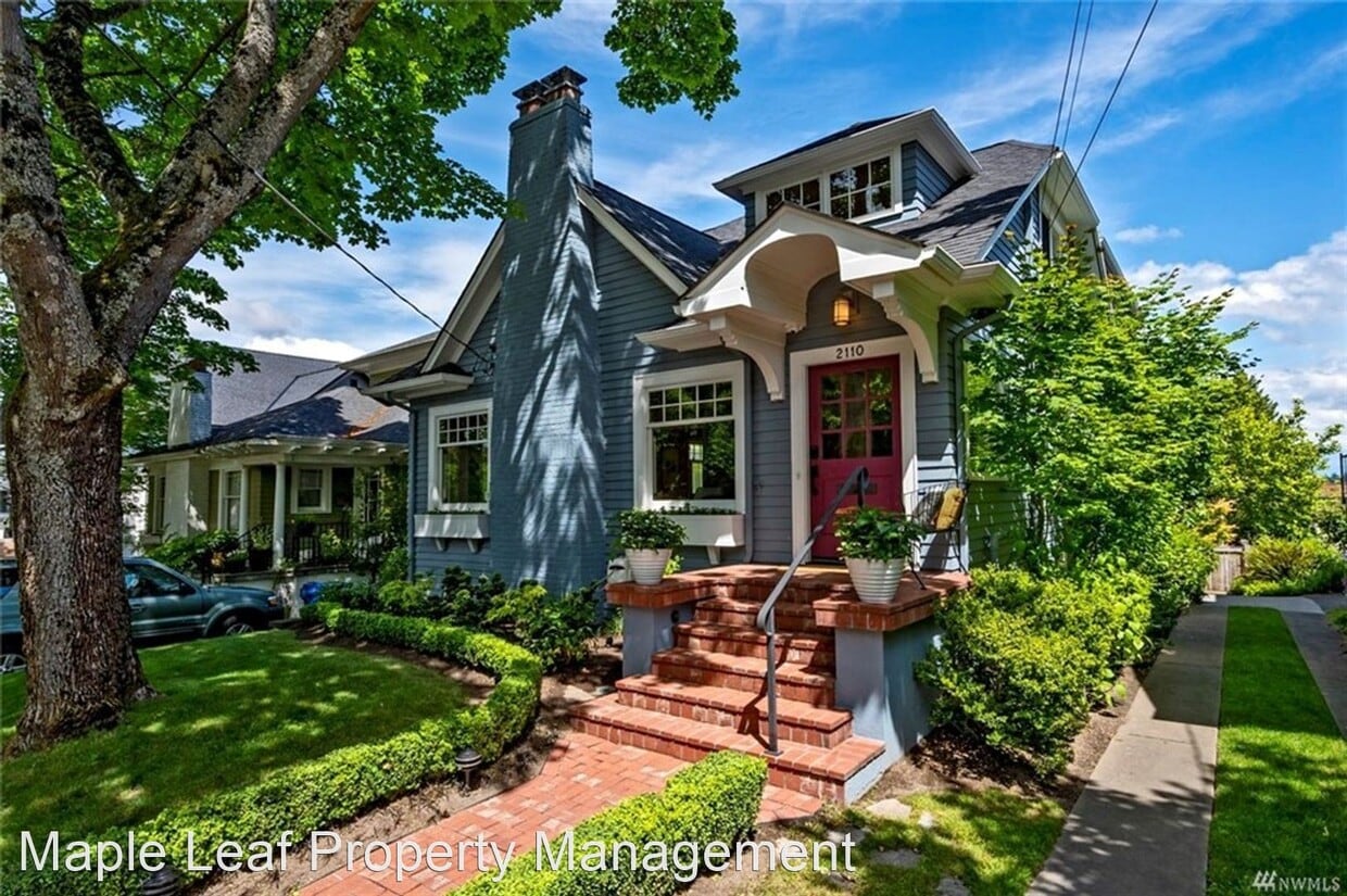 2110 Bigelow Ave N, Seattle, WA 98109 House Rental in Seattle, WA