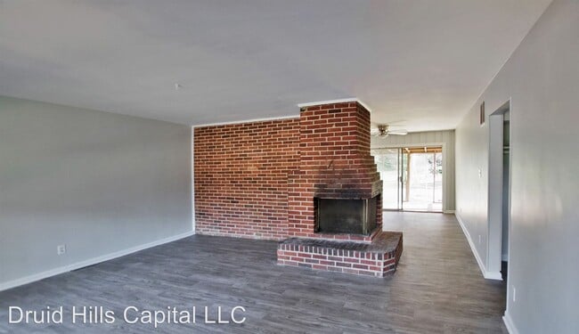 Building Photo - 3 br, 2 bath House - 1970 Columbia Dr