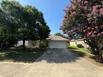 Primary Photo - 2920 Warwick Way
