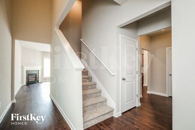 Building Photo - 3100 Baylor Cir