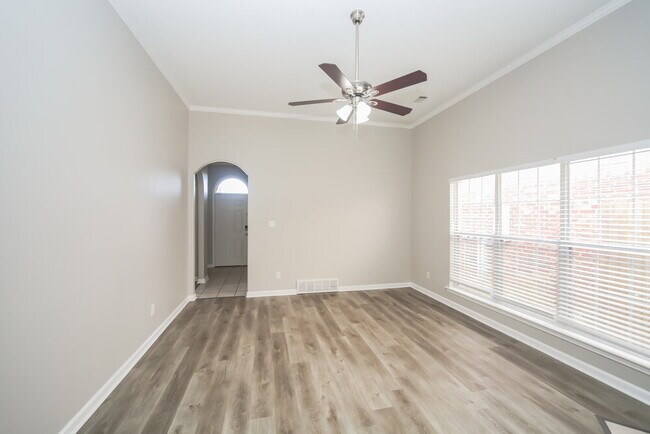 Foto del edificio - 6859 Seaside Dr
