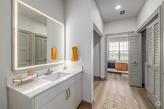 Tokyo Studio - 643SF - Bathroom - Axis on Futrall