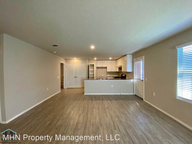 Foto del edificio - 3 br, 2 bath House - 5626 Willow Breeze