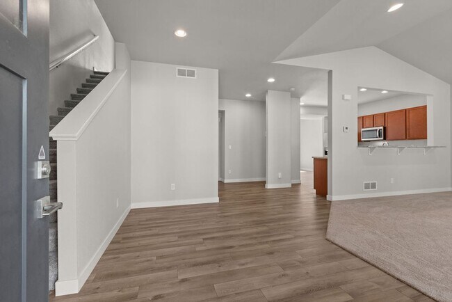 Foto del edificio - 290 E Chestnut St