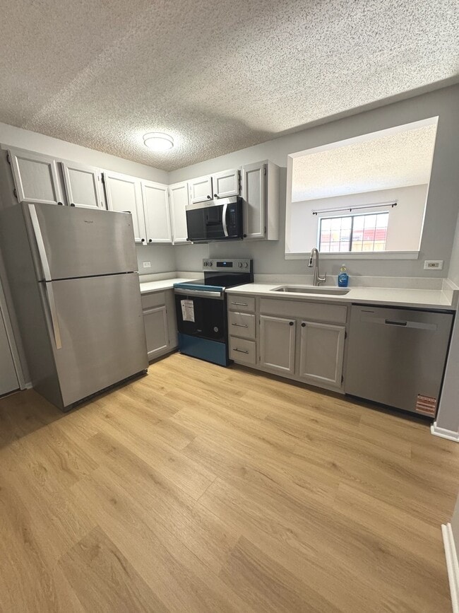 Foto del edificio - 234 Circle Ave