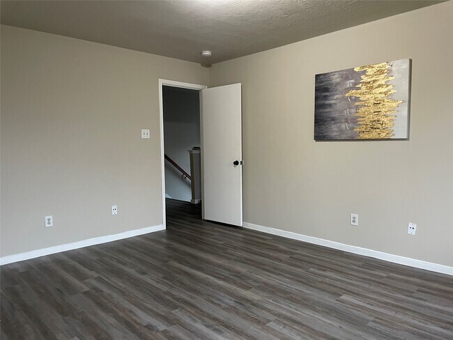 Foto del edificio - 6614 Amberfield Ln