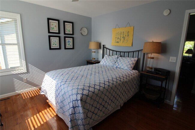 Foto del edificio - 5732 E Lake Rd